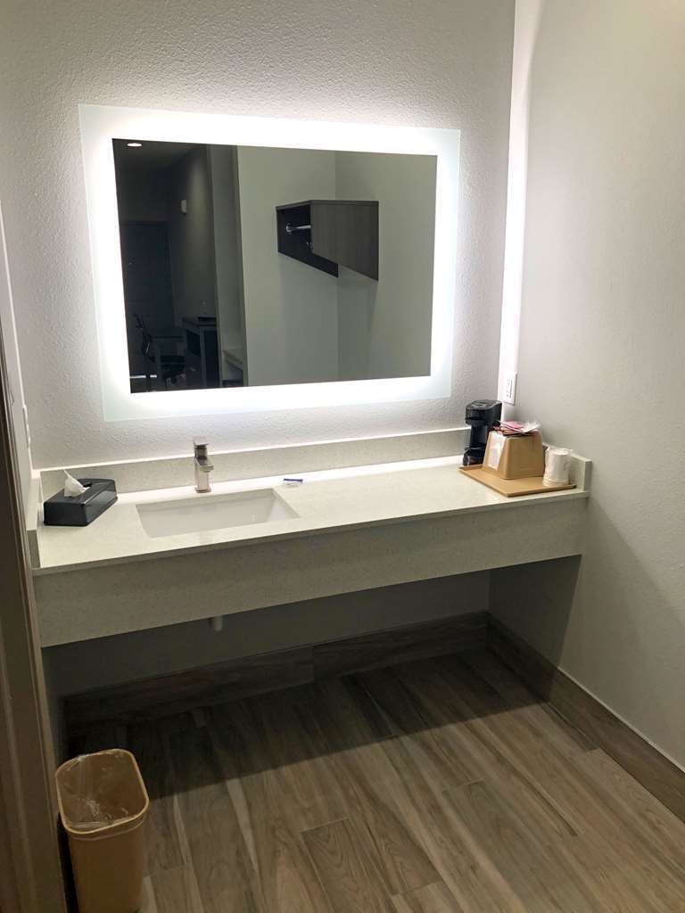 Americas Best Value Inn & Suites Ne Houston Downtown I-610 Bilik gambar